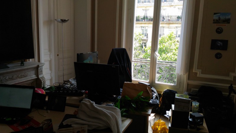 Blade_bureau_samuel Blade_bureau_samuel