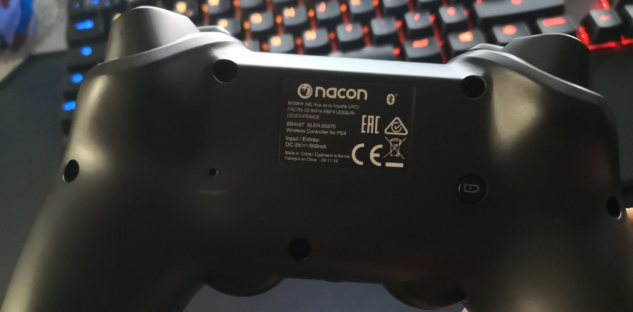 Nacon Asymmetric Wireless Controller