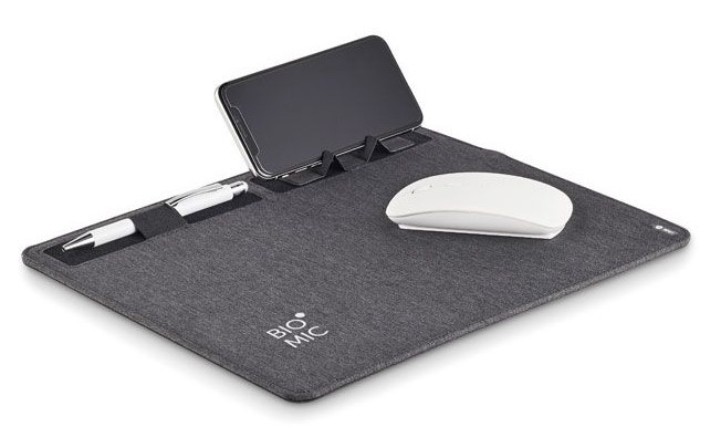 Tapis de souris avec chargeur