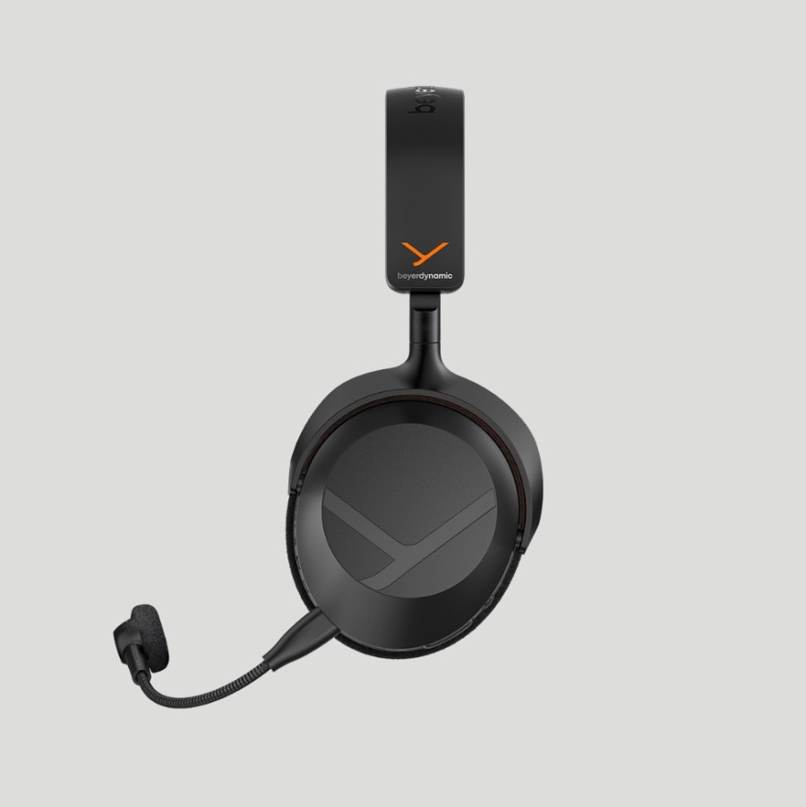 Beyerdynamic MMX 100